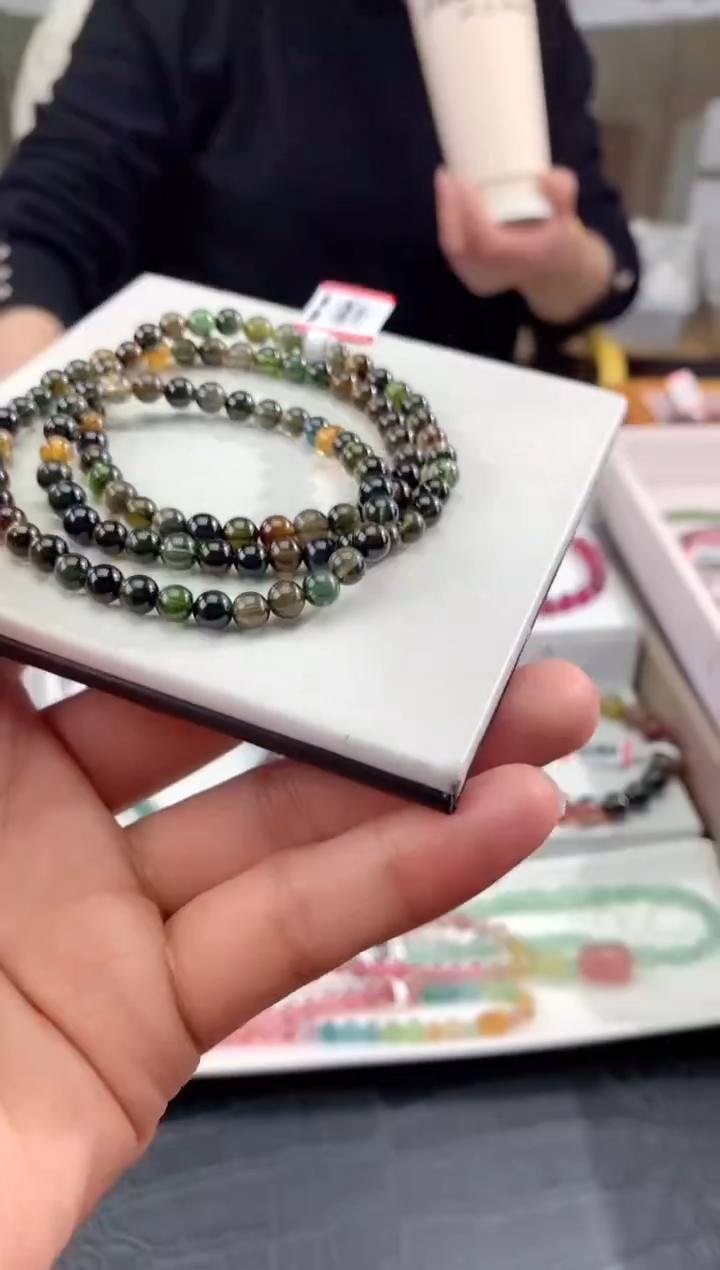 【闪购商品】碧玺手串未镶嵌多样性发一条