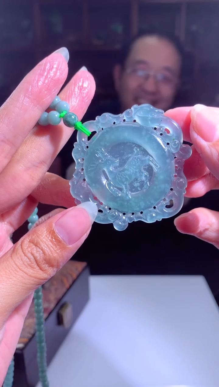 【闪购商品】定制翡翠未镶嵌挂件发货（拍一发一）