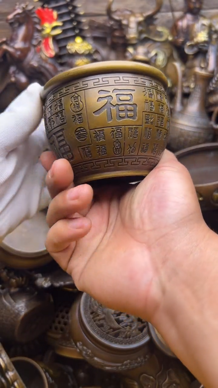 精美铜器，点击下单