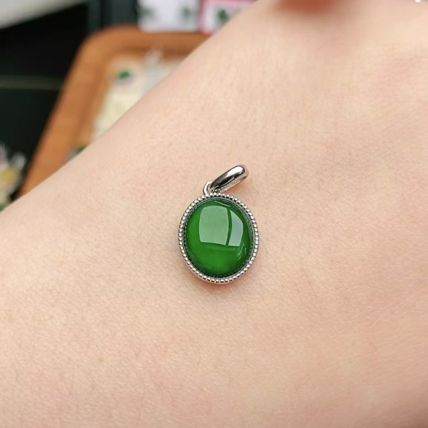 鑫辰珠宝天然A货翡翠银镶嵌设计款时尚百搭