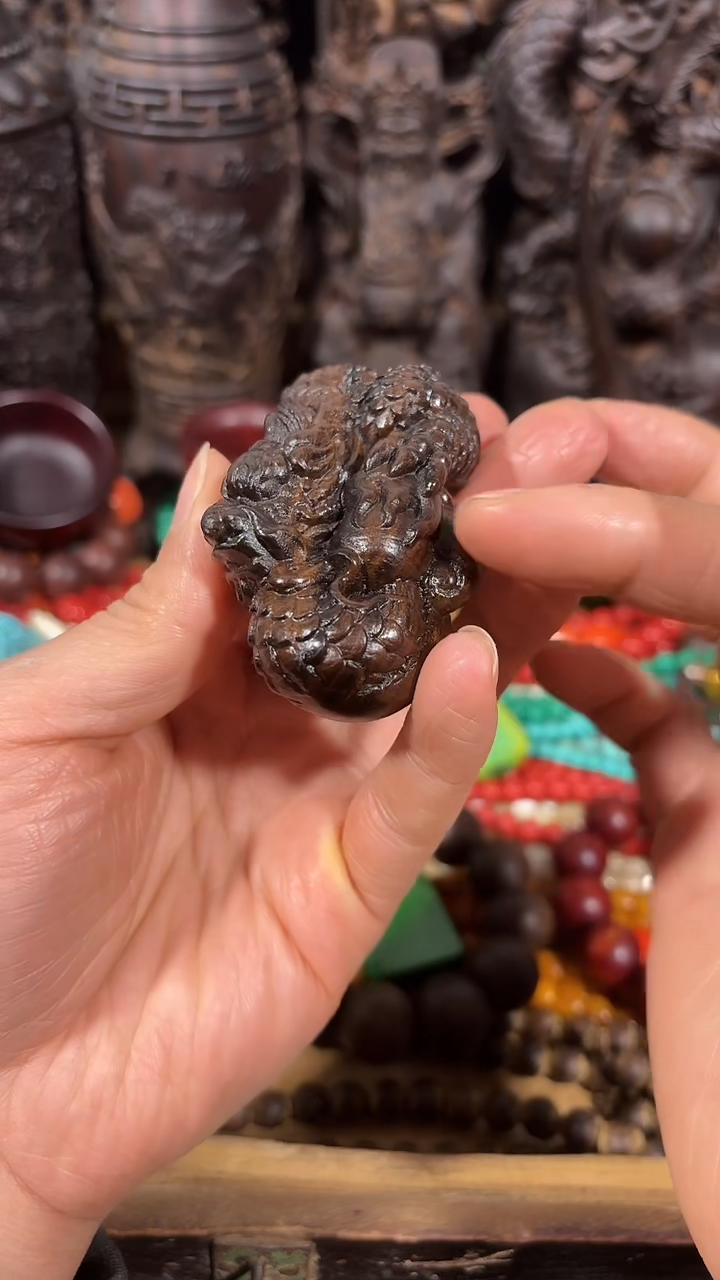 【闪购商品】织绣如图所示闪购链接