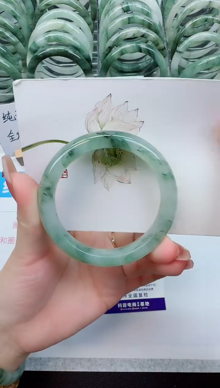 【闪购商品】石英质玉手镯未镶嵌B175号/56-57圈