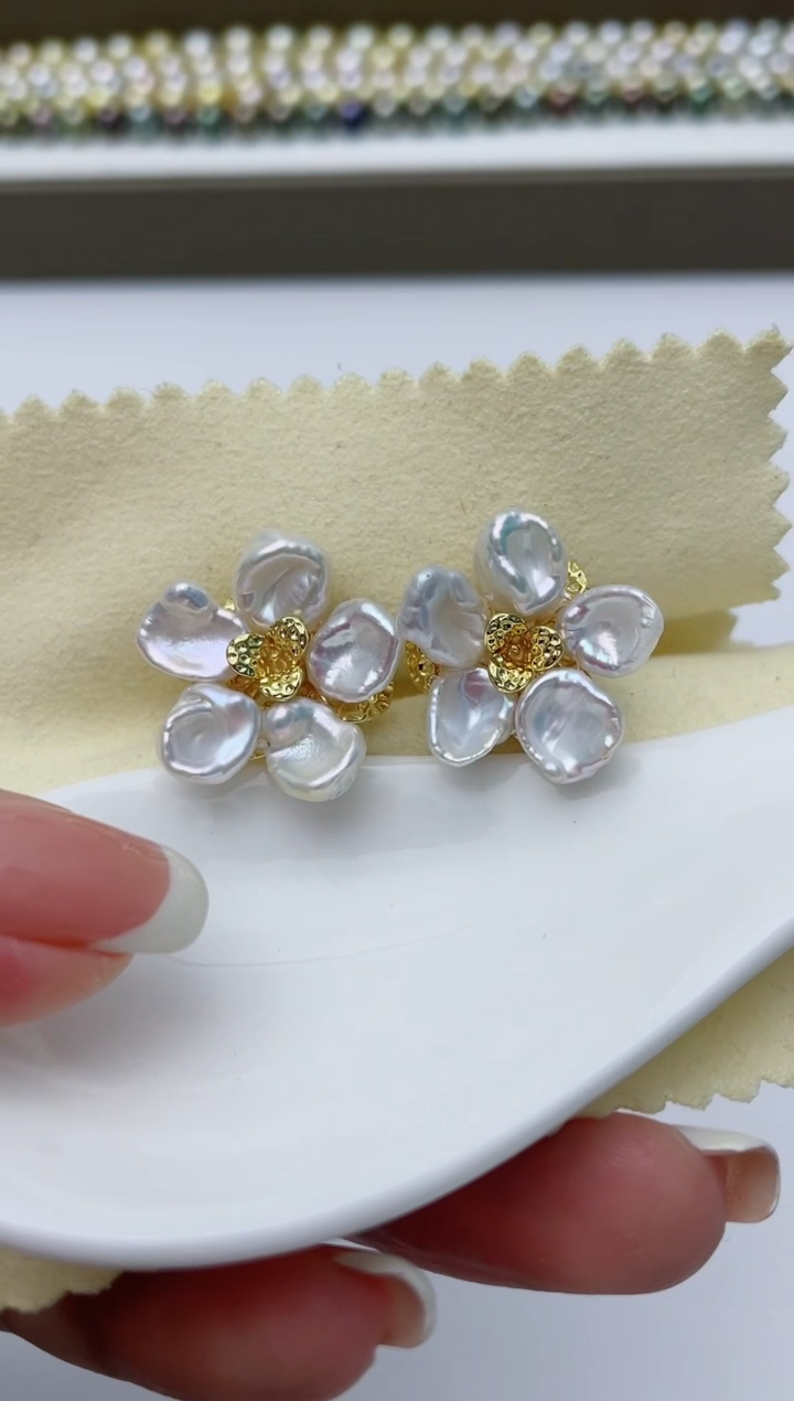 【闪购商品】淡水珍珠耳饰未镶嵌W1