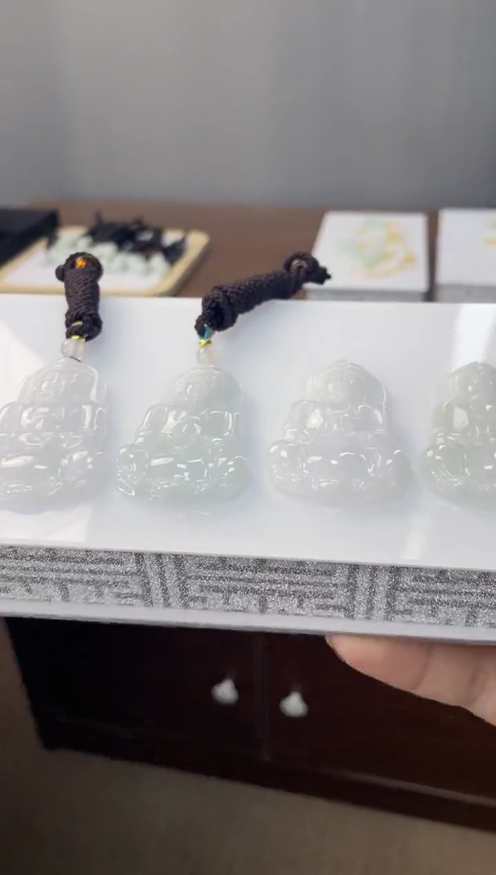 翡翠未镶嵌吊坠(不含链)观音多样性发其一