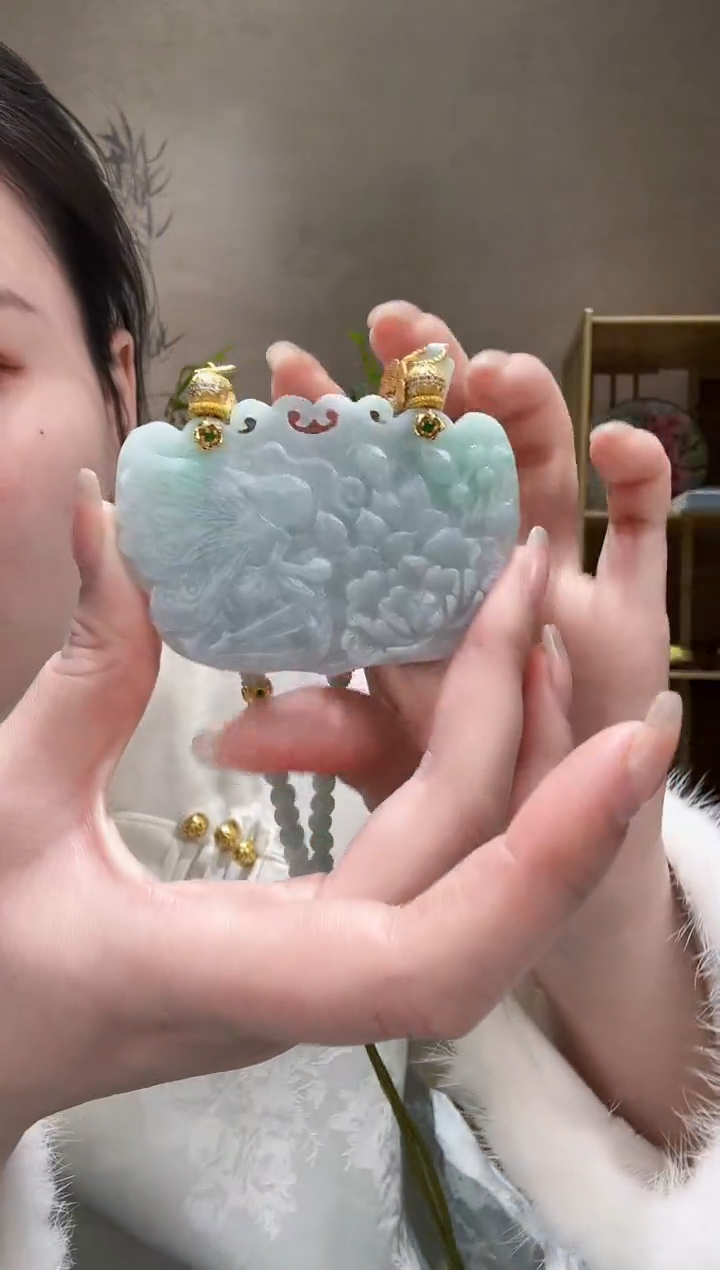 【闪购商品】翡翠颈饰未镶嵌吊坠