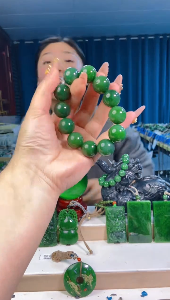 【闪购商品】和田玉挂件未镶嵌1