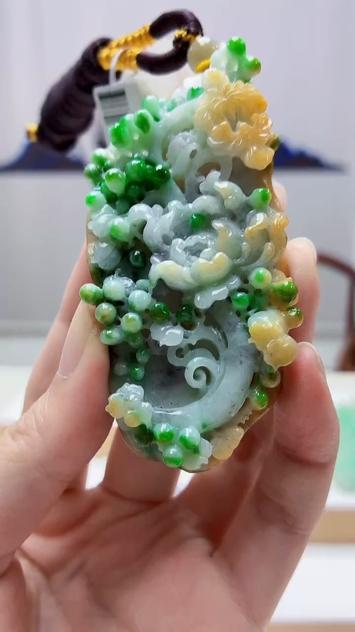 未镶嵌定制翡翠4688zm-毛货挂件49