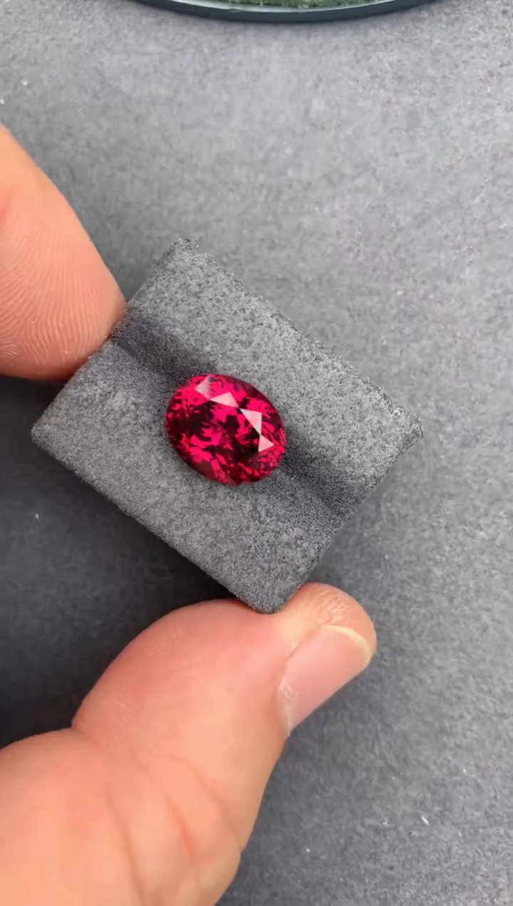 【闪购商品】石榴石裸石未镶嵌5ct 镁铝榴石