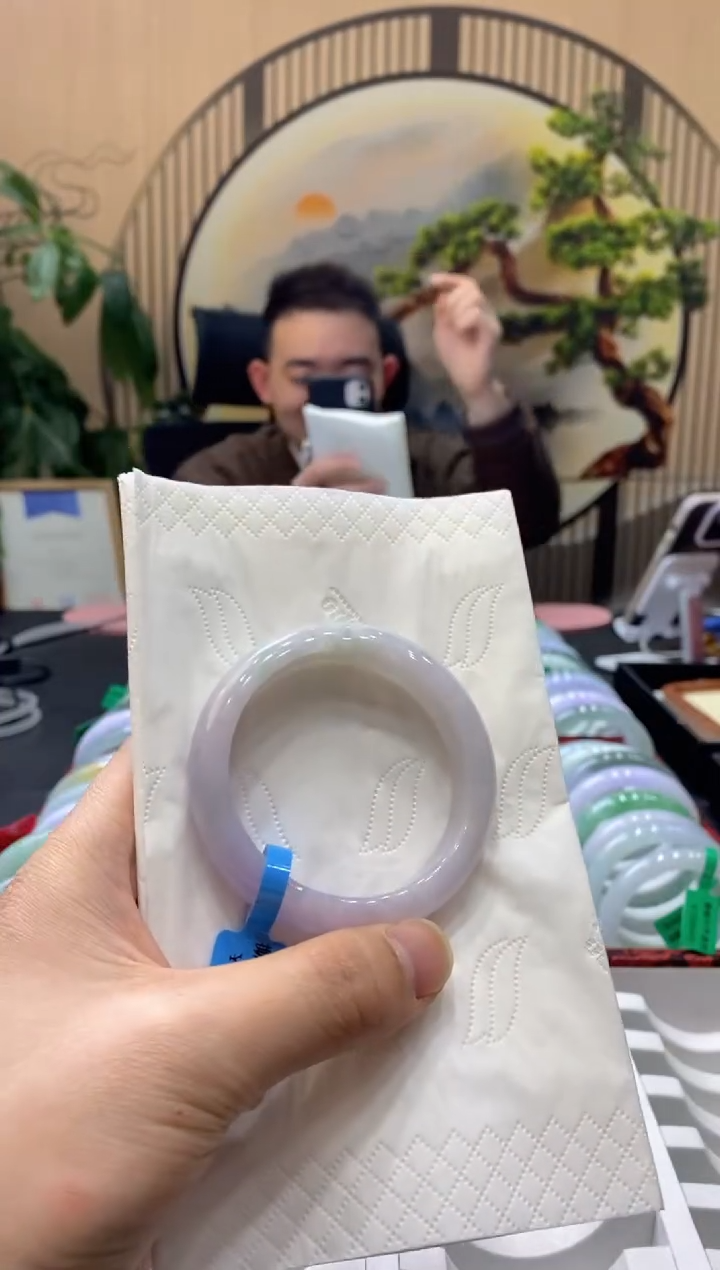 【闪购商品】翡翠手镯未镶嵌000010283