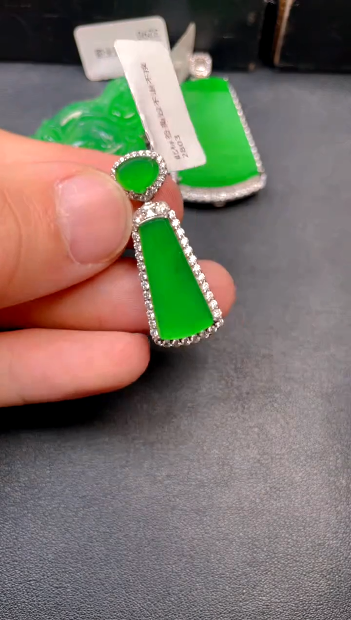 吊坠(不含链)银S925镶嵌翡翠吊坠