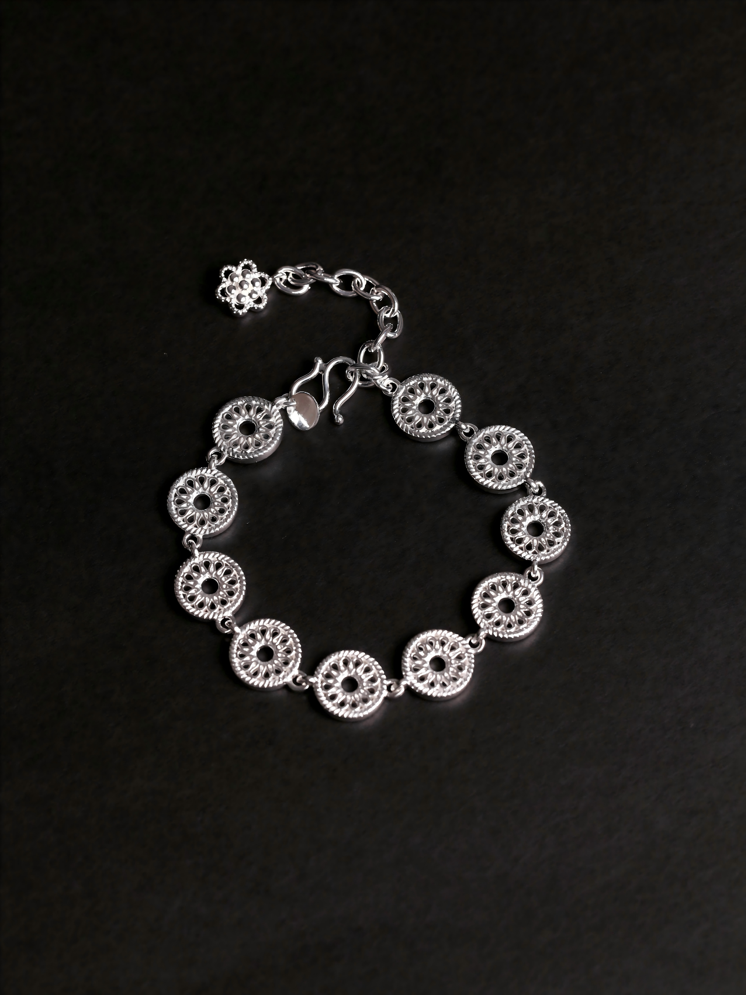 （清货福利）999.9原创设计精工太阳花手链  K049 生肖挂饰