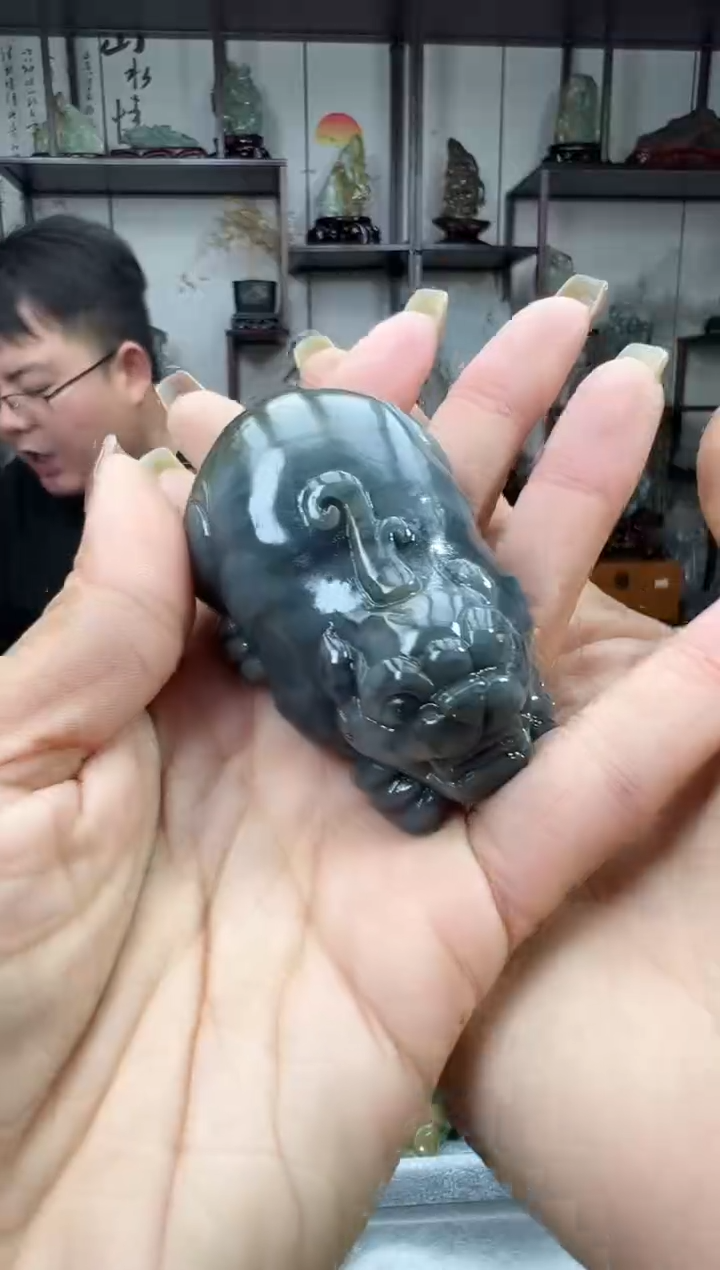 未镶嵌和田玉把件1