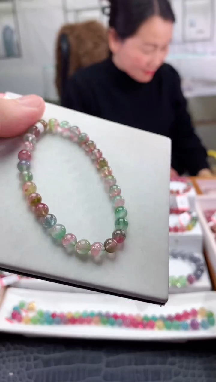 【闪购商品】碧玺手串未镶嵌多样性发一条