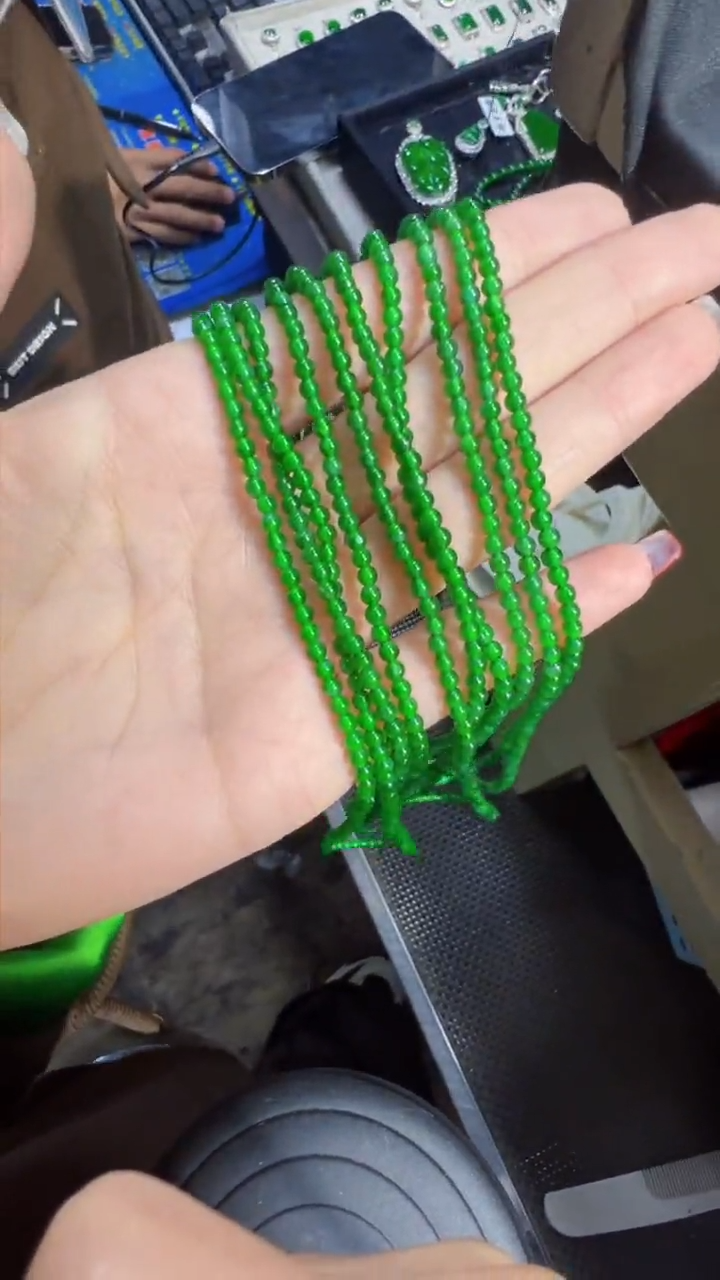 【闪购商品】定制翡翠未镶嵌珠链商品多样性发货1