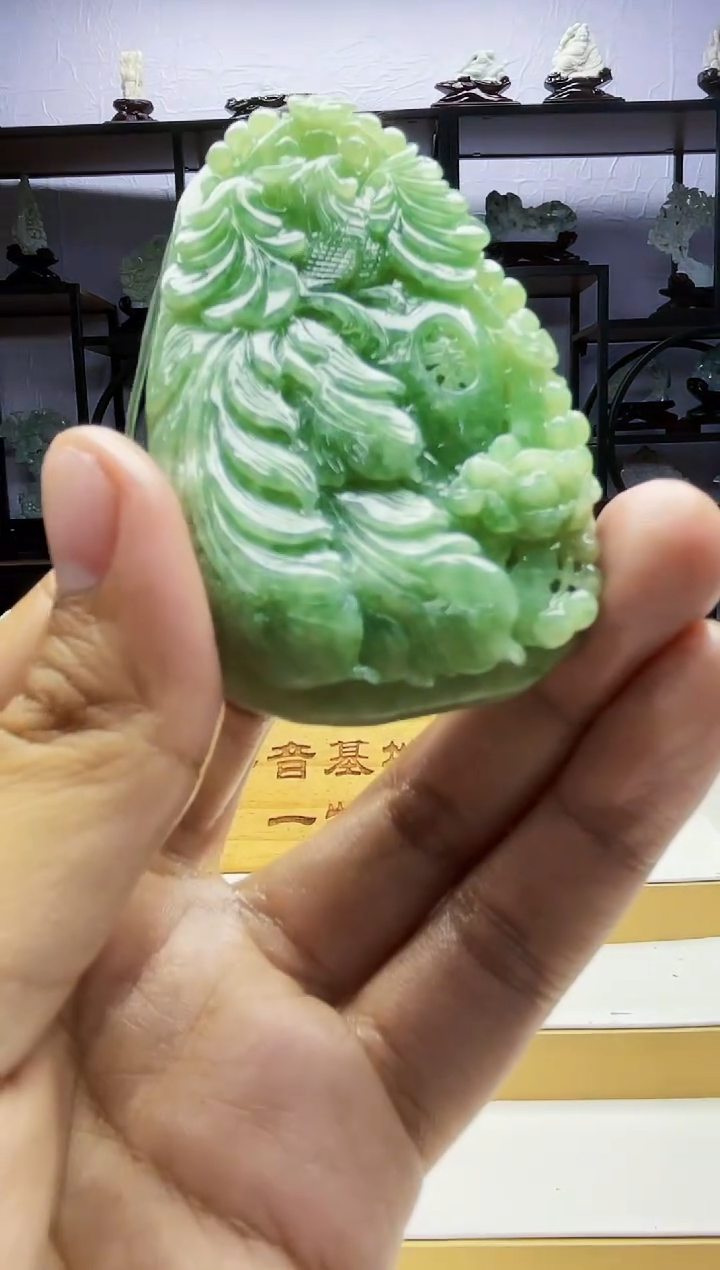 【闪购商品】定制翡翠未镶嵌毛货01260003