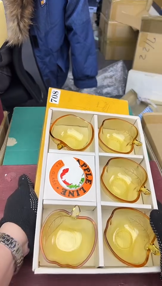 【闪购商品】中古回流瓷器好看，谨慎参拍