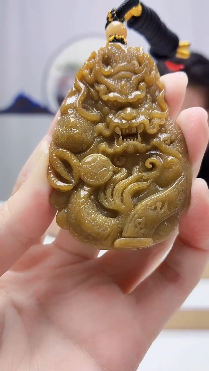 未镶嵌定制翡翠5060zm-毛货挂件212龙牌