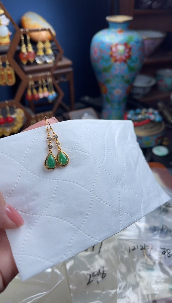 银S925镀金镶嵌翡翠耳饰妞**贝，1212107