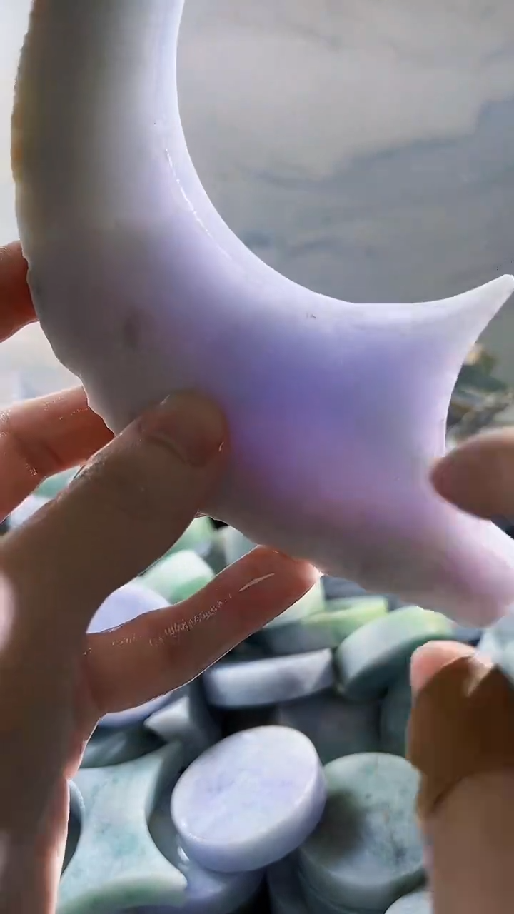 翡翠裸石缅甸翡翠A货文569