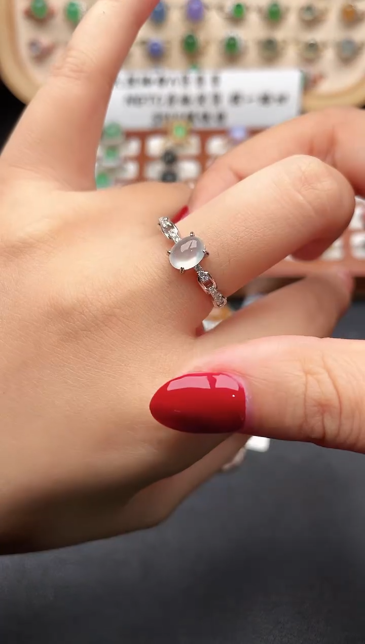 银S925镶嵌戒指翡翠一物一证一礼盒