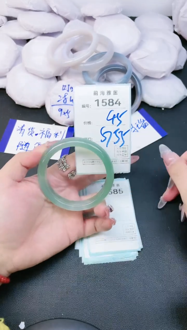 【闪购商品】玛瑙/玉髓手镯未镶嵌1584