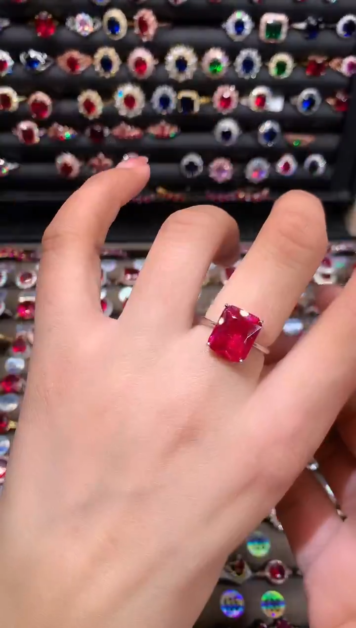 【闪购商品】红宝石戒指银S925镶嵌1012白