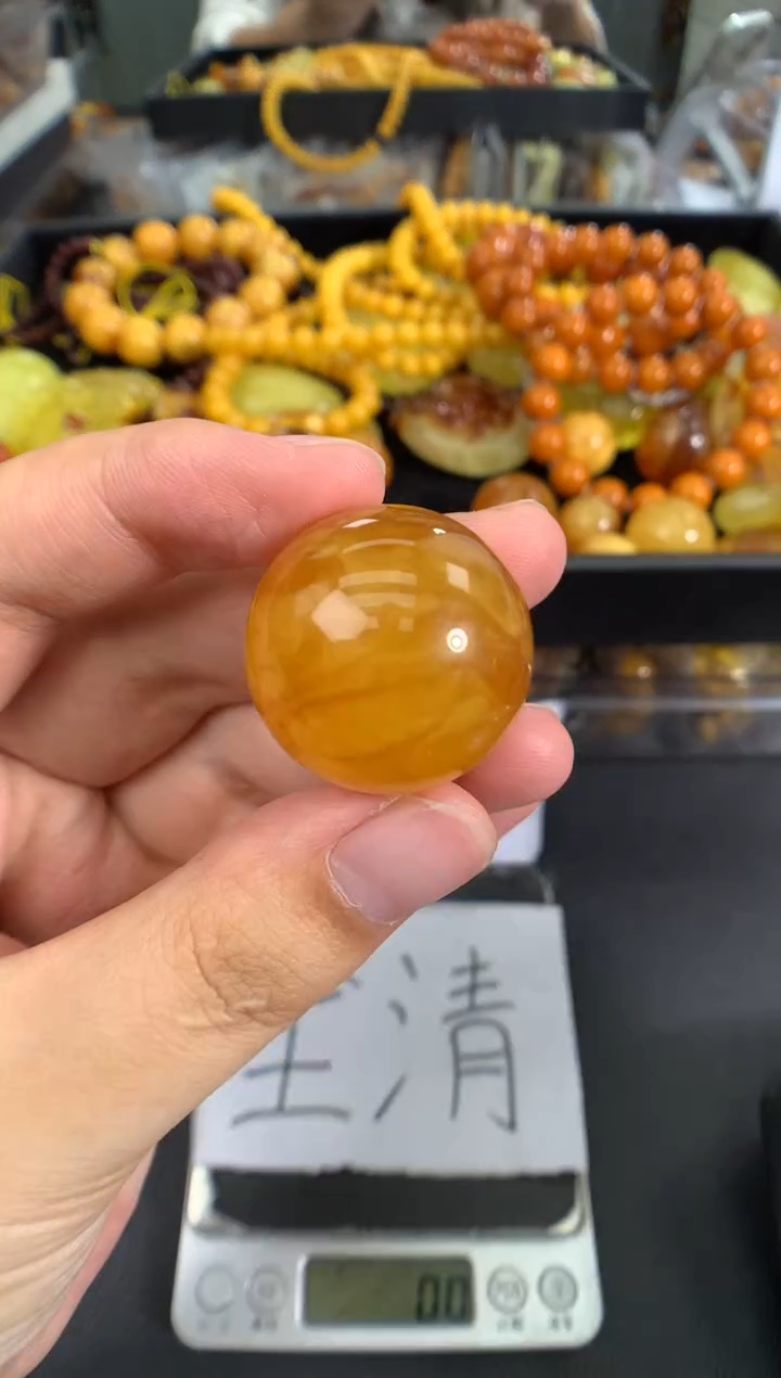 蜜蜡未镶嵌珠宝奇石1