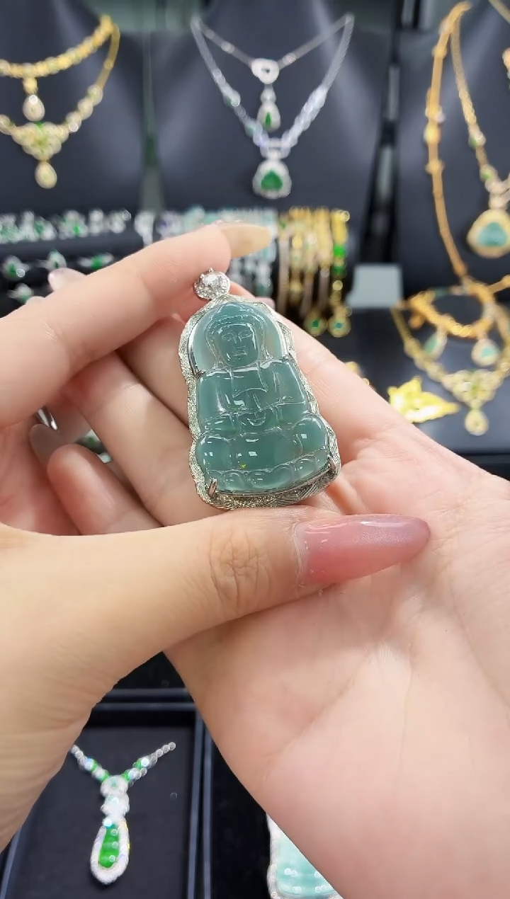 翡翠未镶嵌颈饰吊坠（不含链）