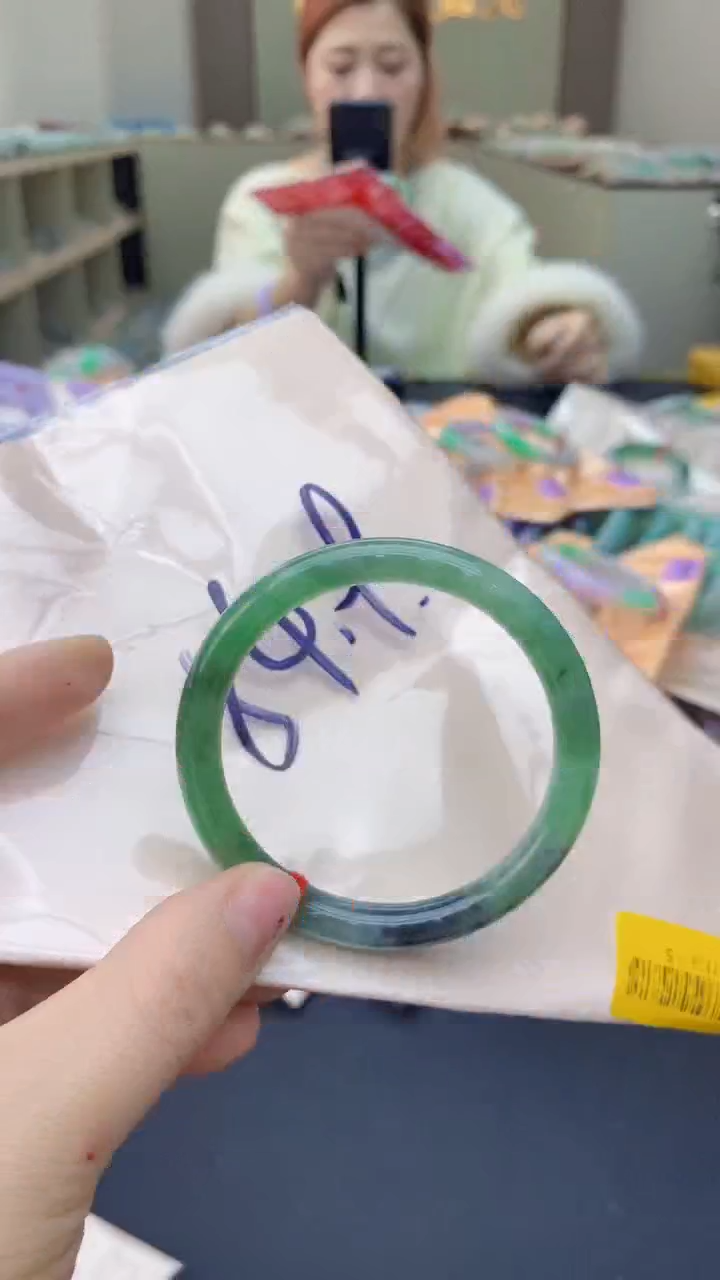 【闪购商品】翡翠手镯未镶嵌0129487290