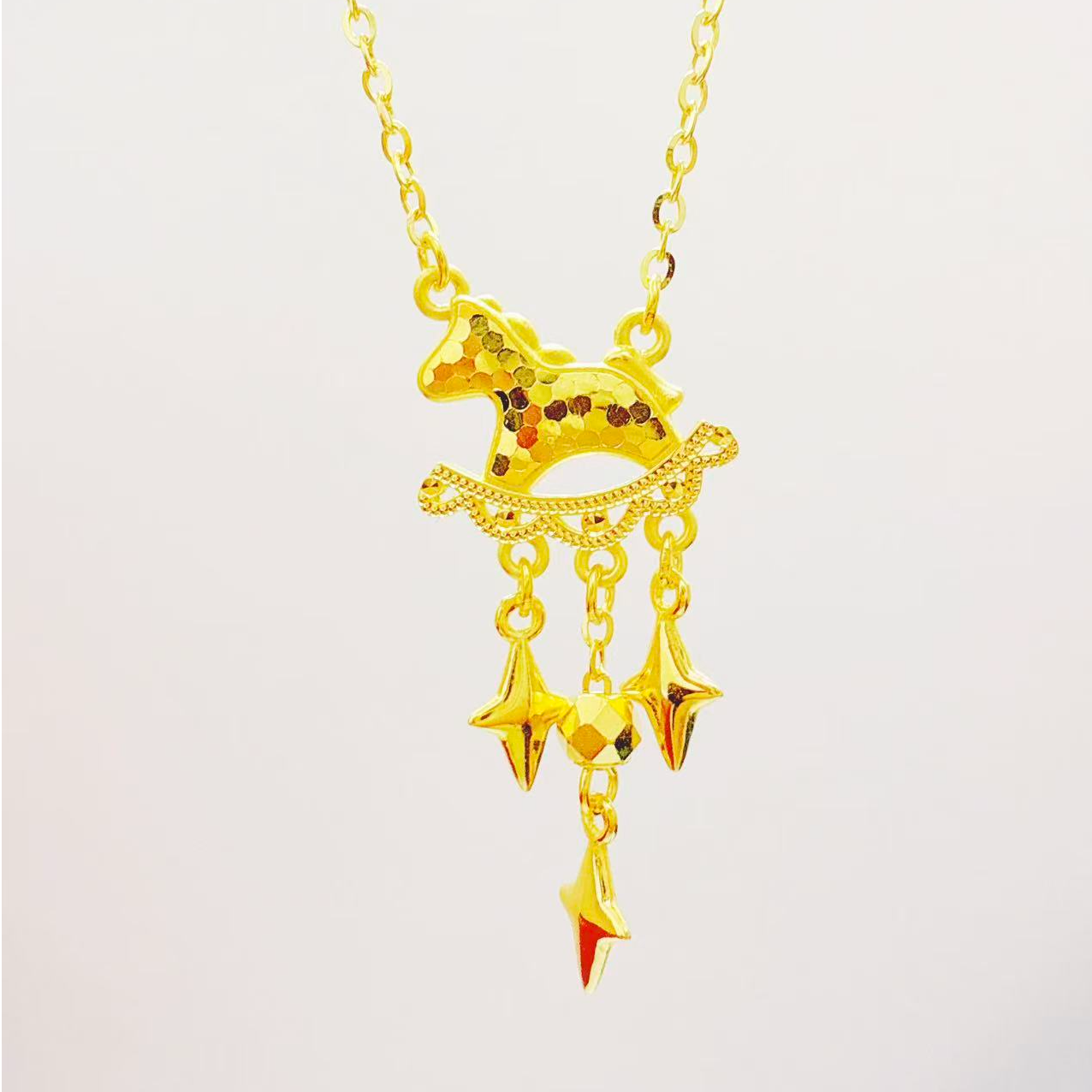 金囍库时尚黄金足金精品工艺流苏小马精致项链