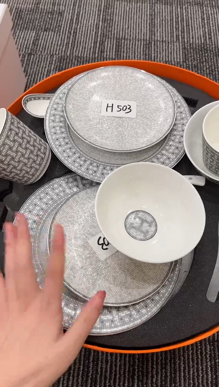 【闪购商品】杯H503--------------