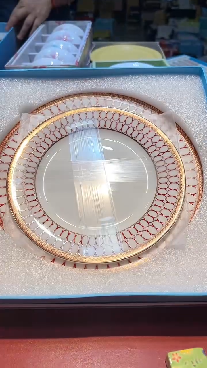 【闪购商品】瓷片锅碗瓢盆一件不剩