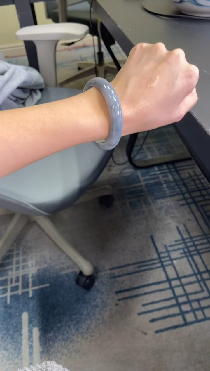 未镶嵌手镯定制翡翠平***?手镯