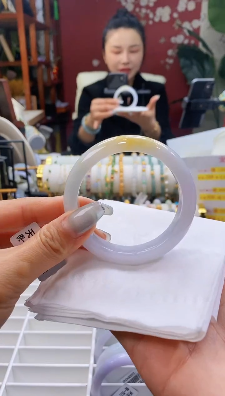 【闪购商品】翡翠手镯未镶嵌62黄翡5556/12.5*8.1