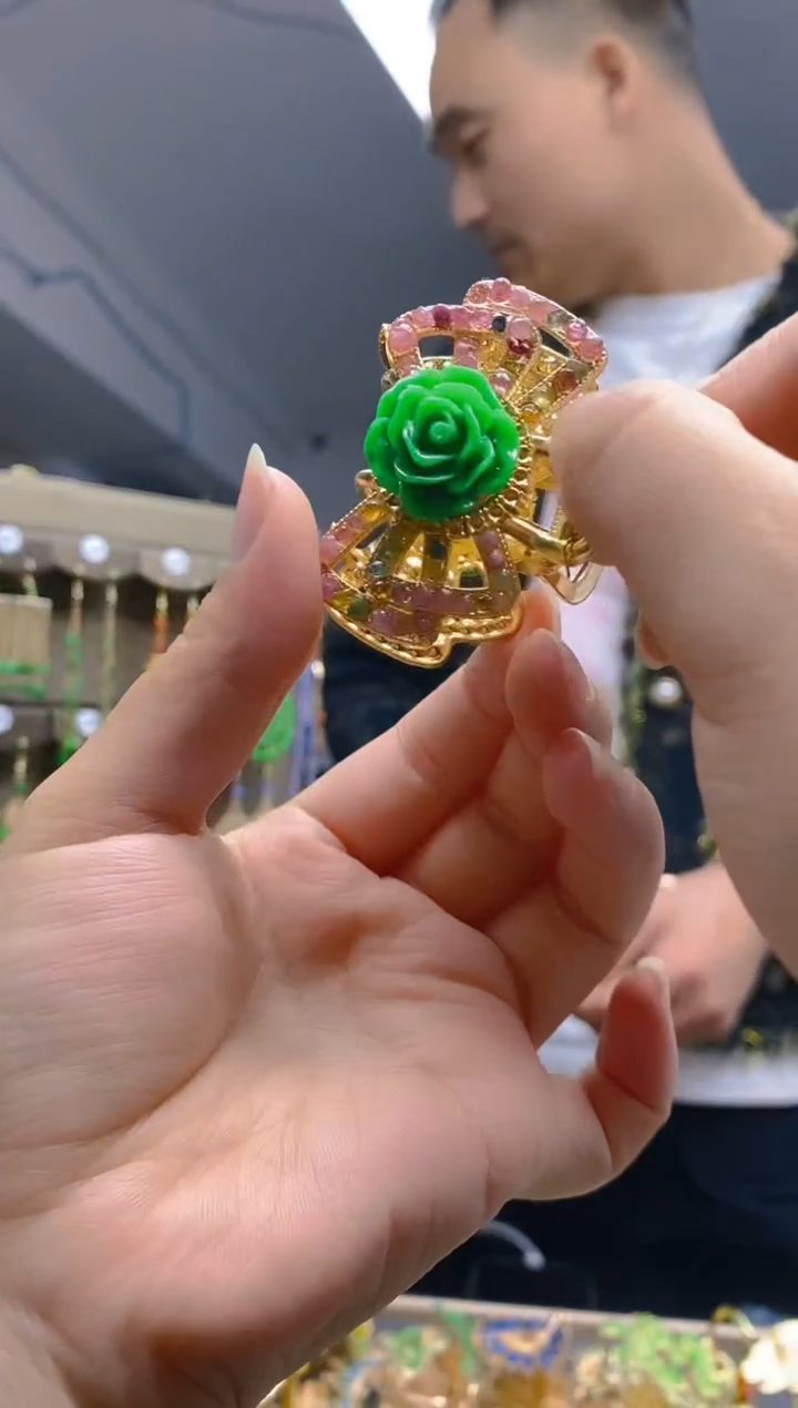 【闪购商品】碧玺耳饰合金0213发夹