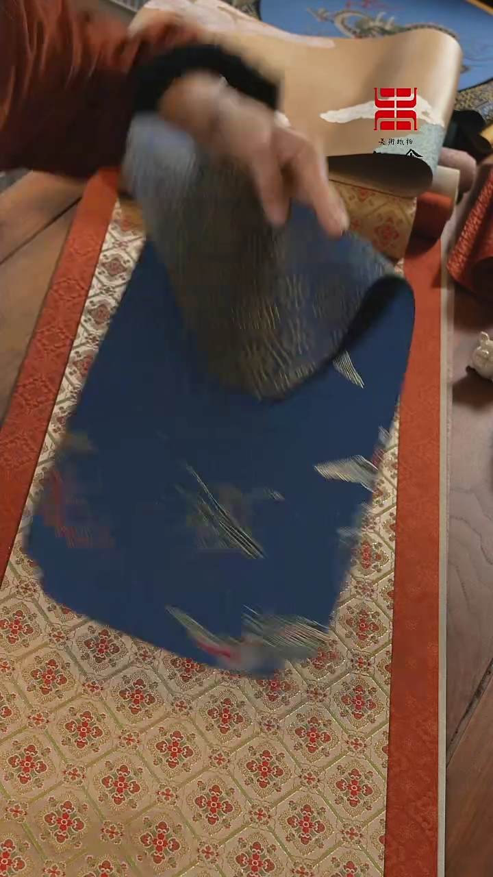 【闪购商品】织绣干泡··············