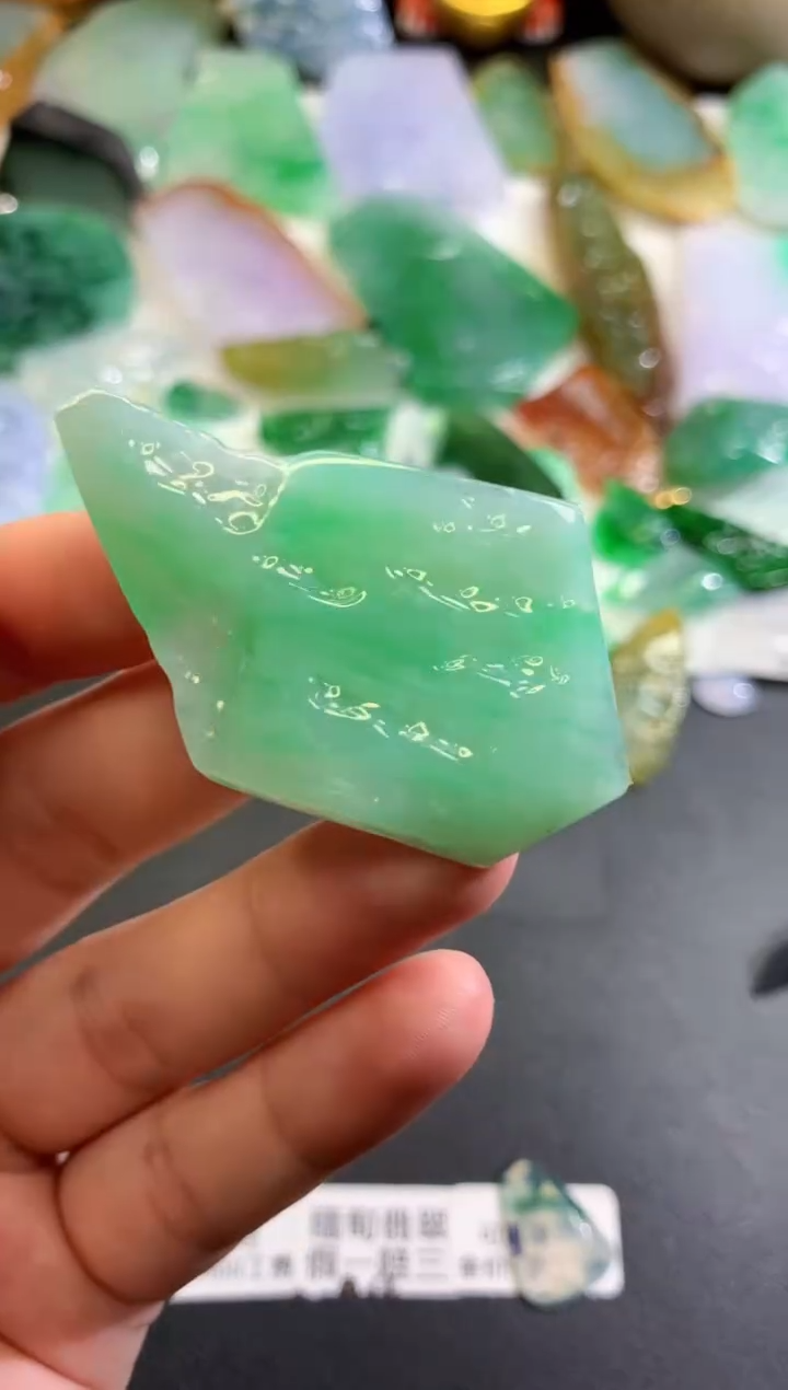 翡翠未镶嵌吊坠(不含链)783