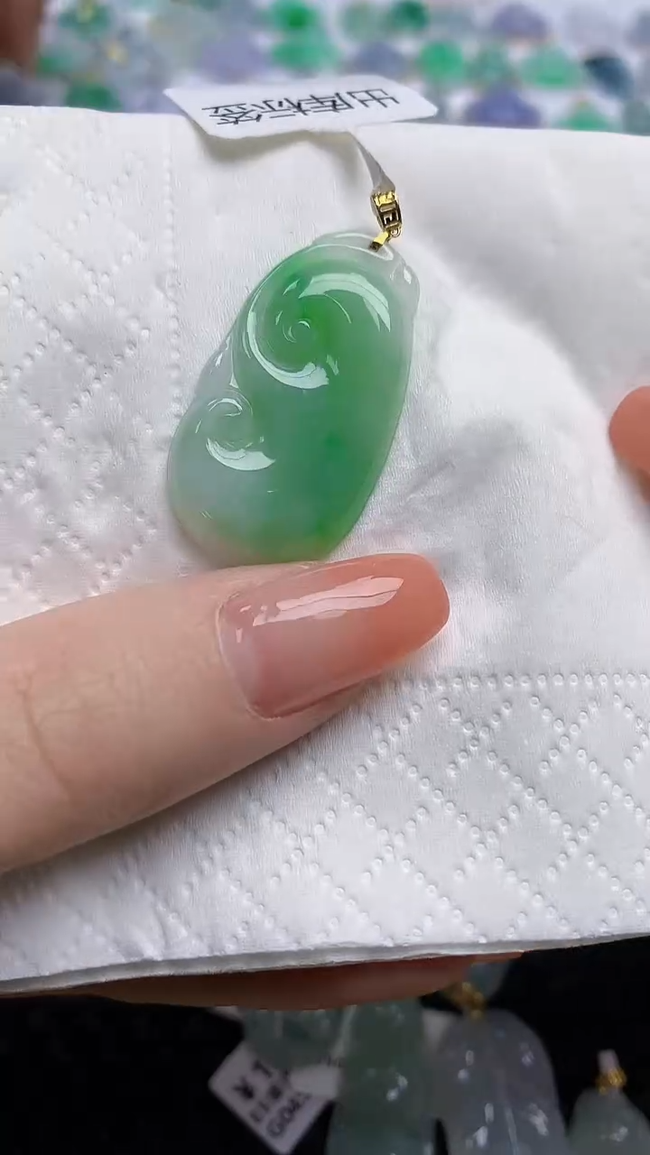 【闪购商品】翡翠颈饰18K金镶嵌天然翡翠A货