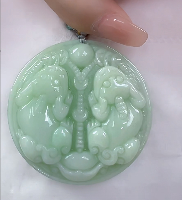 天然翡翠A货原创果绿双貔貅（多样性发货只发一个）宽48➕厚11送绳