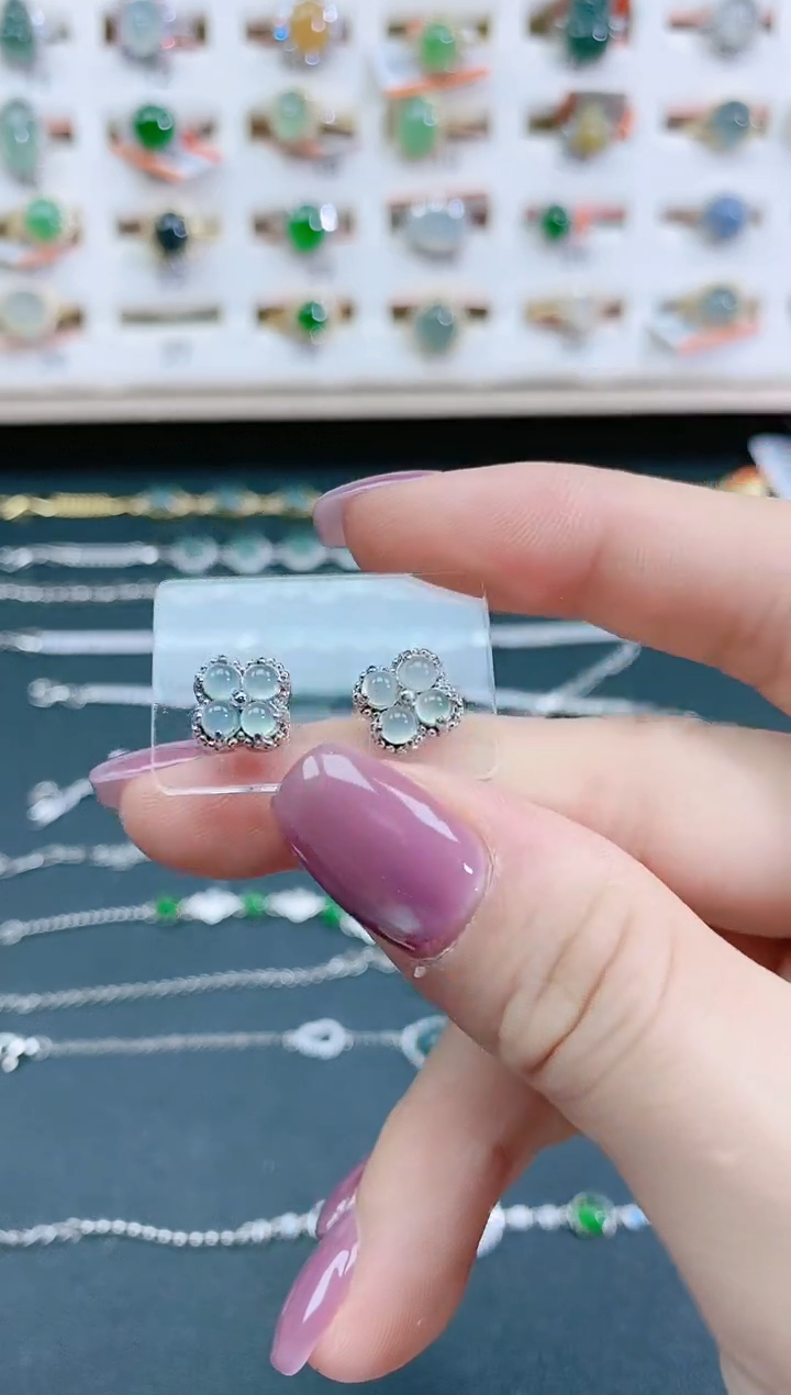 翡翠银S925镶嵌耳饰天然翡翠