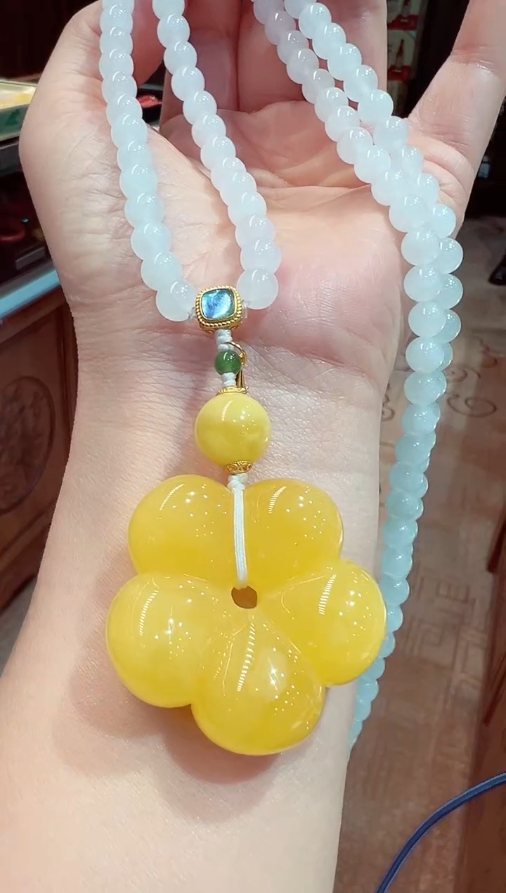 【闪购商品】蜜蜡吊坠(赠链)未镶嵌蜜蜡吊坠