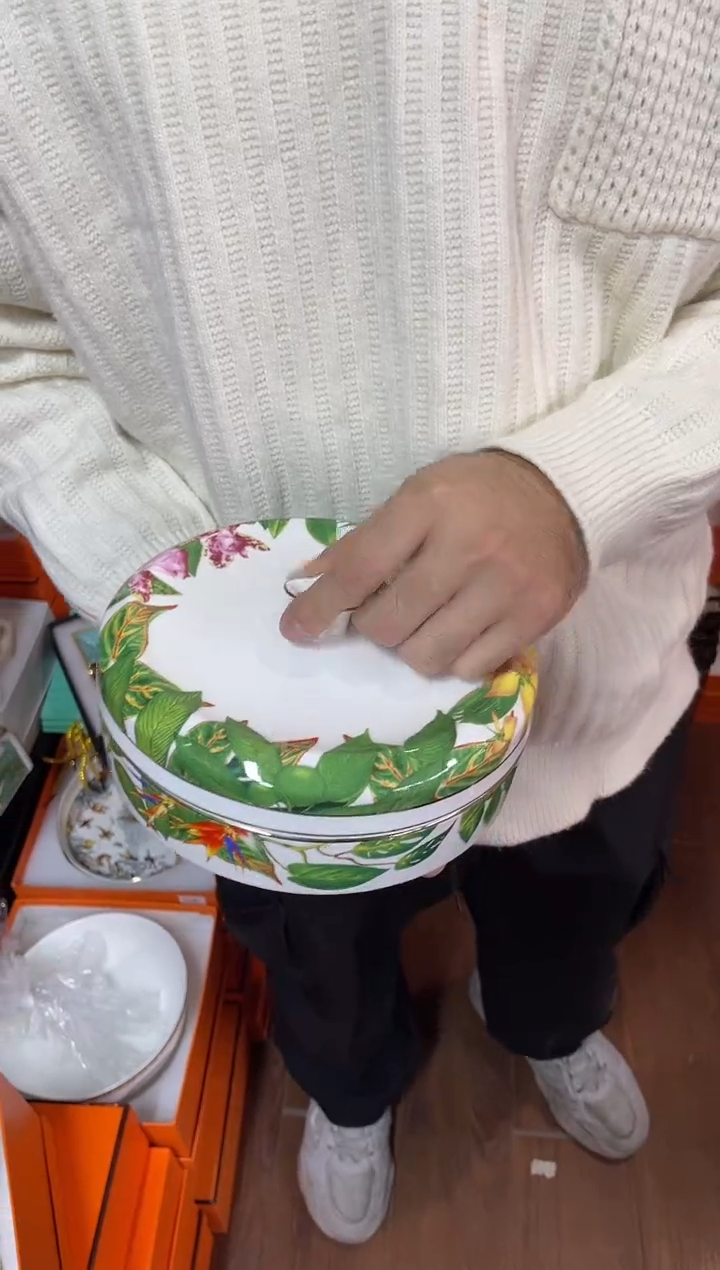 杯鸿辉家品牌瓷器，京东包邮！