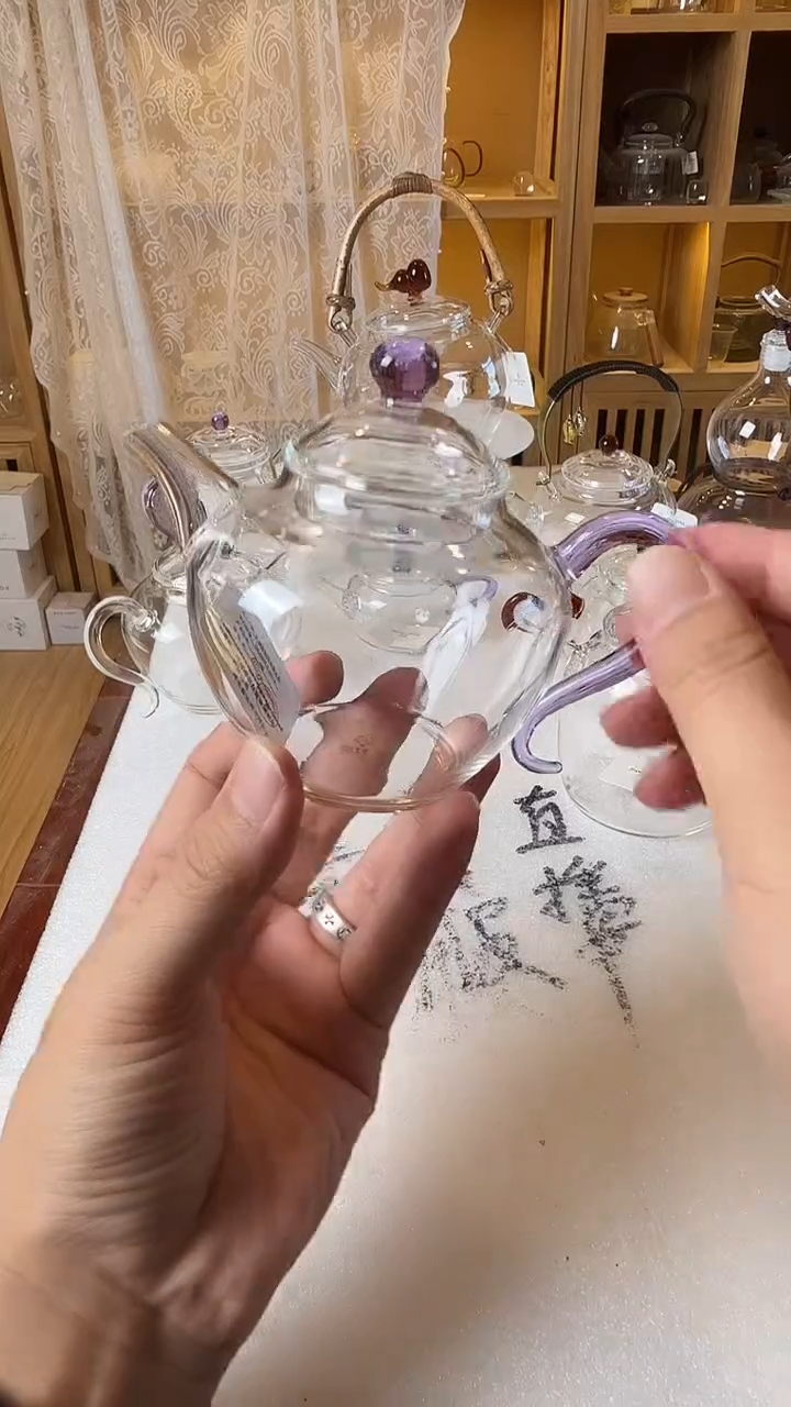 苹果壶紫。。。。。。。