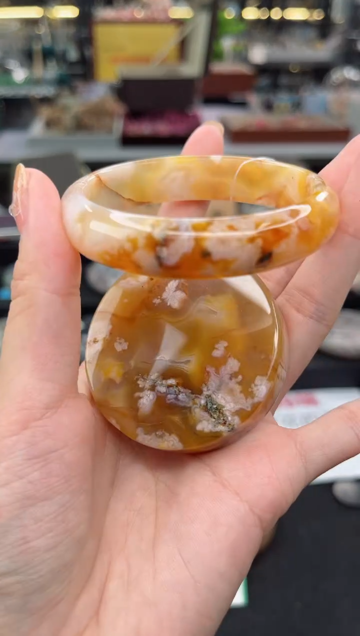 【闪购商品】石英质玉手镯未镶嵌55圈口（赠品镯心）6507430