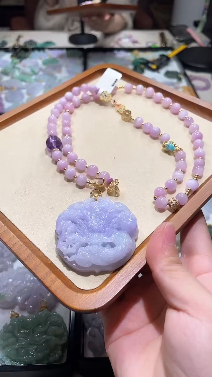 【闪购商品】翡翠颈饰未镶嵌吊坠