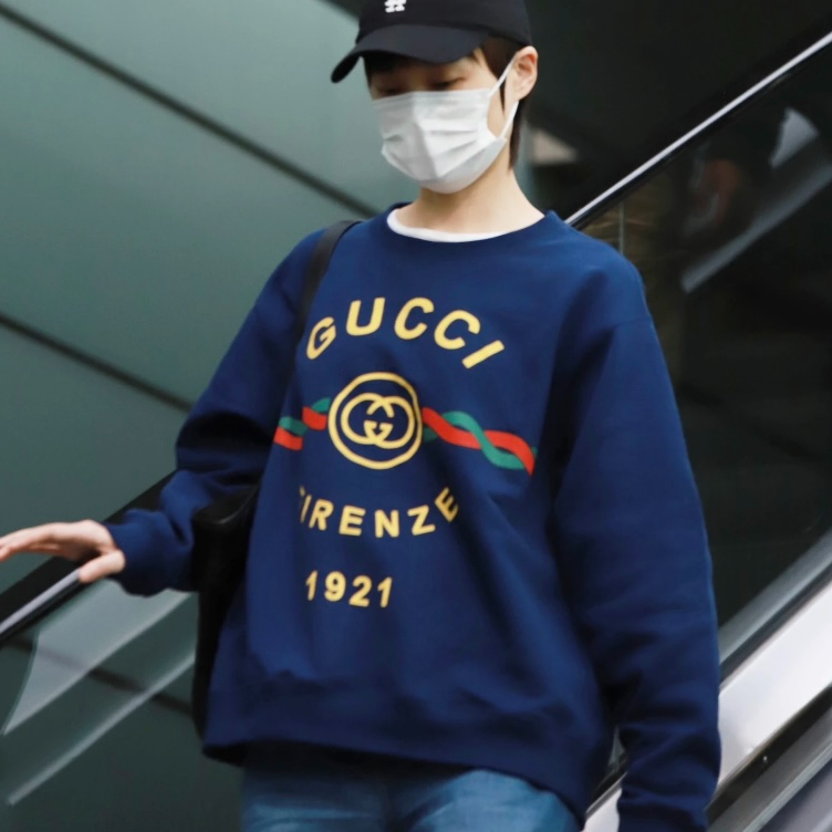 未使用 GUCCI/古驰 字母1921印花圆领长袖卫衣