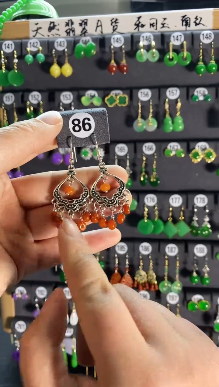 【闪购商品】翡翠耳饰银S925镶嵌86....