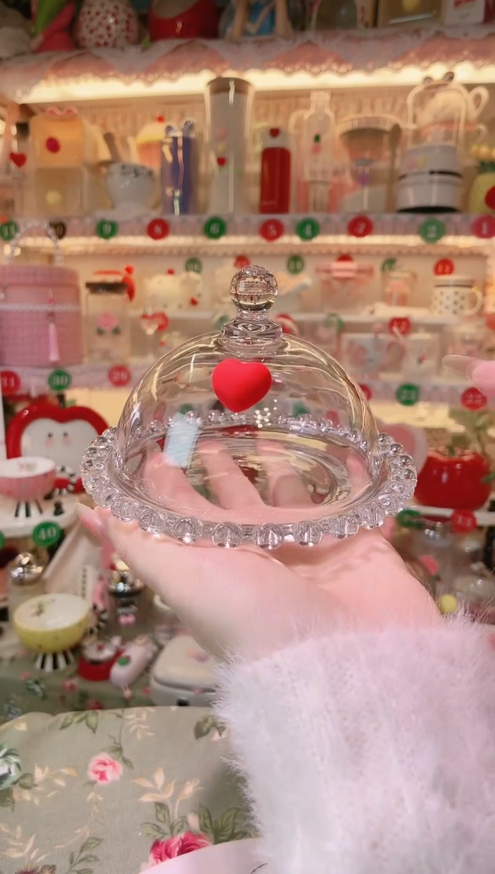 【闪购商品】摆件爱心甜品盘品质好，发货快，放心拍