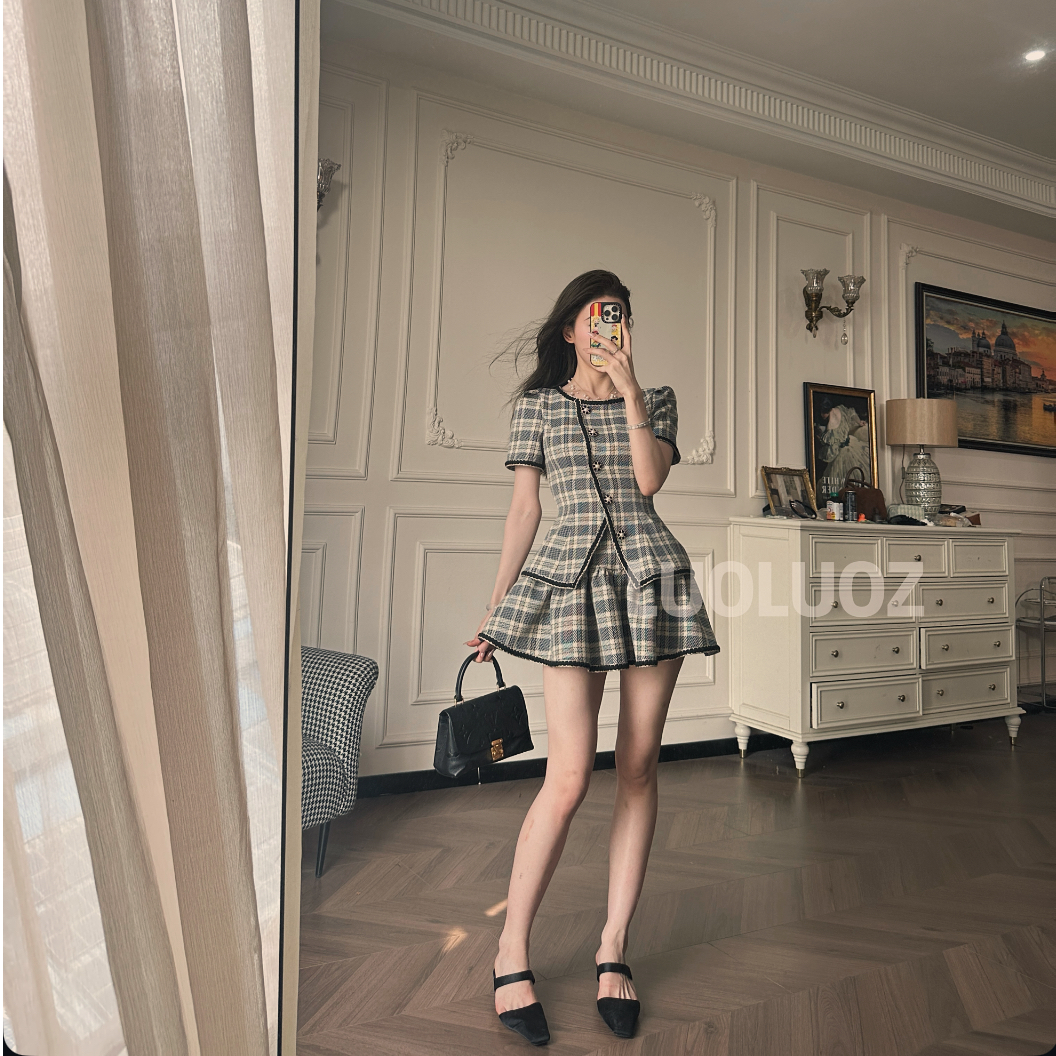 【现货】LUOLUOZ【夏柔漫语】气质复古上衣＋时尚半身短裙两件套JF730