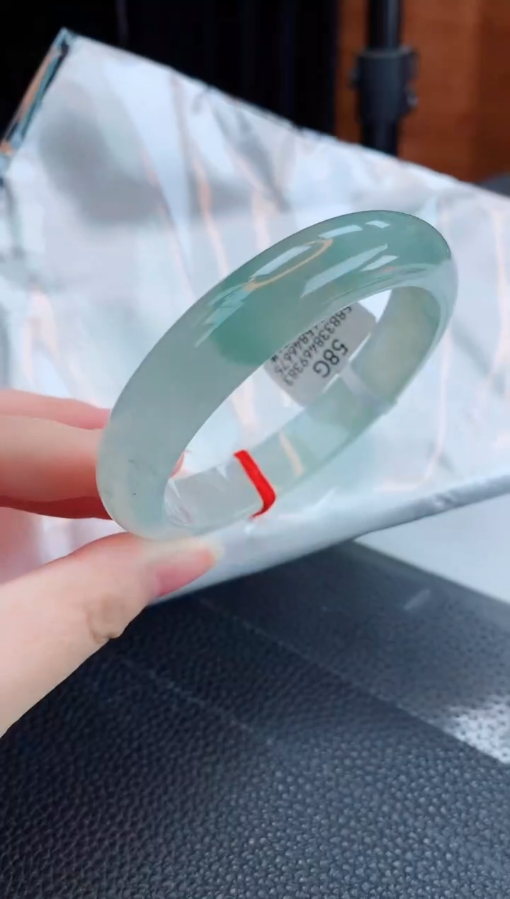 【闪购商品】翡翠手镯未镶嵌缅甸天然翡翠A货手镯